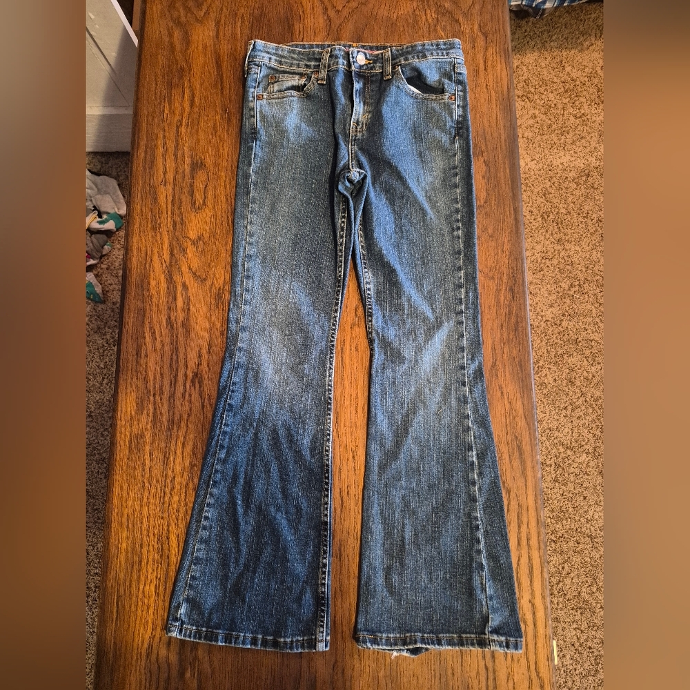 Women's Levi's 519 Low Flare Jeans, Size 5 Short, 28W 29.5L 
Get a great deal on - Picture 10 of 11